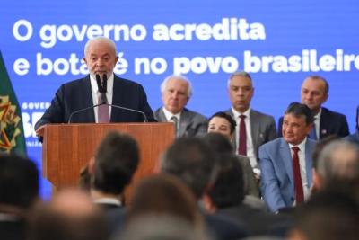 Governo facilita crédito e renegocia dívidas de pequenos negócios