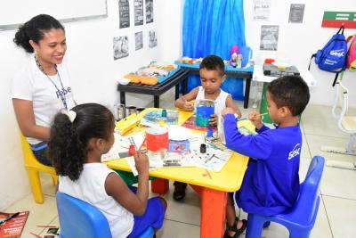   Sesc lança seletivo para contratação de professor de educação infantil