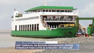 Festas de carnaval em São Luís atraem foliões da baixada para a capital