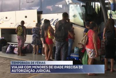 Viajar com menores de idade precisa de autorização judicial 