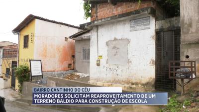 Pais reclamam de escola desativada no bairro Cantinho do Céu, em São Luís   