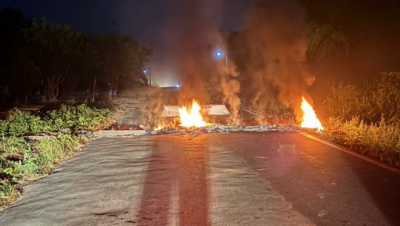 Indígenas bloqueiam rodovia em protesto contra tese jurídica