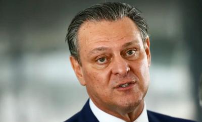 Ministro da Agricultura classifica protocolo brasileiro contra gripe aviária como eficiente
