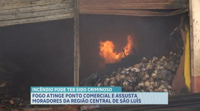 Incêndio atinge estabelecimento comercial próximo ao Mercado Central