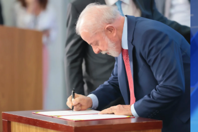 Lei determina uso de linguagem simples em mensagens de órgãos públicos para cidadãos