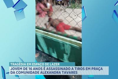 Jovem é morto a tiros na Praça da Família, na Cidade Olímpica