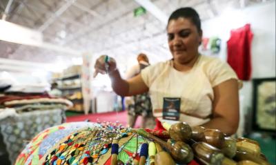 Quase metade das famílias brasileiras é chefiada por mulheres, aponta IBGE