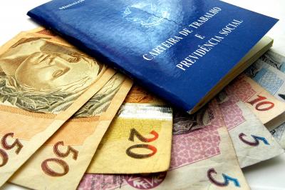 Abono salarial PIS/Pasep paga hoje lote extra de R$ 1,5 bilhão