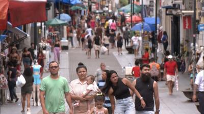 Comércio abre no feriado e mantém vendas na capital maranhense