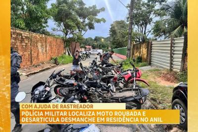 Polícia Militar localiza moto roubada e desarticula desmanche clandestino, em residência no Anil