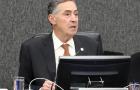 Barroso assina oficialmente aposentadoria e deixa o STF após 12 anos na Corte 