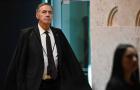 Barroso vota para que Dino, Zanin e Moraes possam julgar denúncia contra Bolsonaro