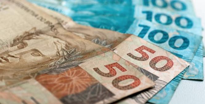 Empréstimos no Auxílio Brasil devem começar em setembro